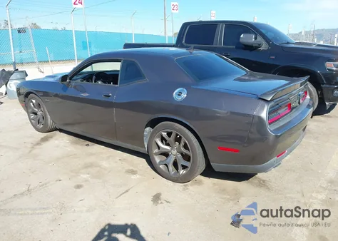 2015 Dodge Challenger R/T z USA, uszkodzony, nr VIN 2C3CDZAT7FH737056